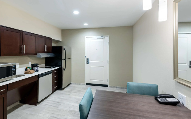 Homewood Suites by Hilton Fayetteville