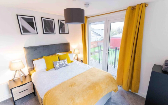 Modern Apartment in Salford, Manchester, UK
