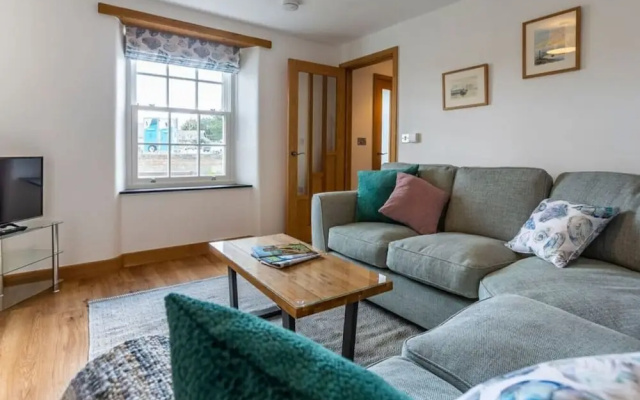 1 Bossiney House in Cornwall