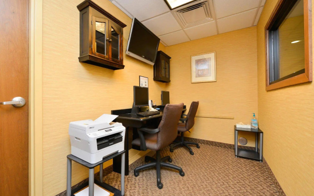 Hampton Inn Utica