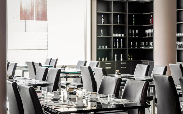 Exe Cunit Suites & Spa