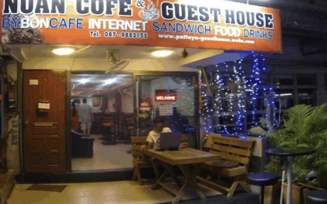Nuan Cofe & Guesthouse