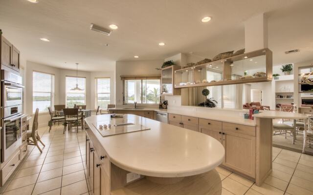 The White Ibis 5 Bedroom Home