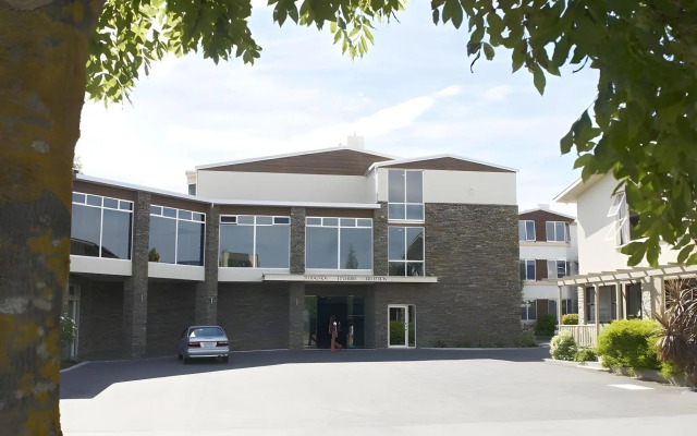 Distinction Luxmore Hotel
