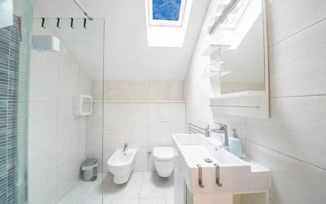 Sea Pearl Residence - Top beachfront location apartments in Bol centre