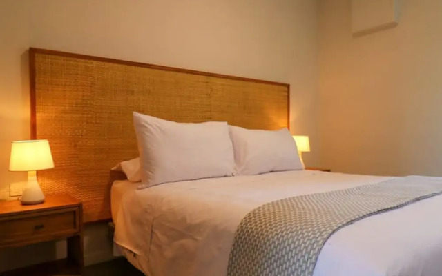 w Modern 4BR Villa With Private Pool in Paracas