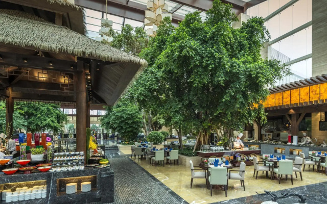 InterContinental Heilong Lake by IHG