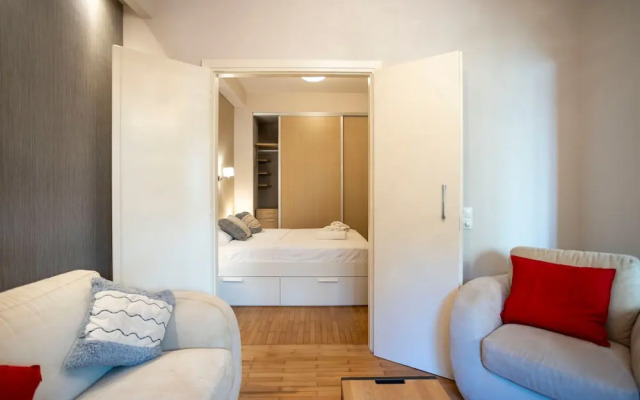 Modern 1-bedroom Retreat in Pangrati