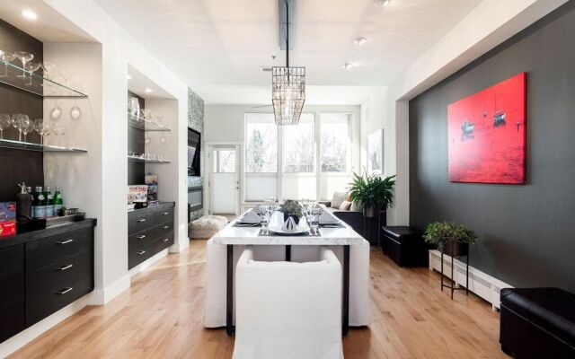 Chic City Park Home Rooftop Deck Views