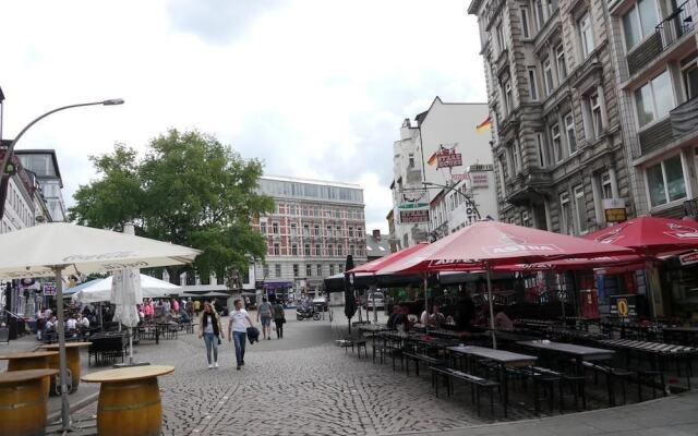 SleepInHamburg St.Pauli Apartment 35&36