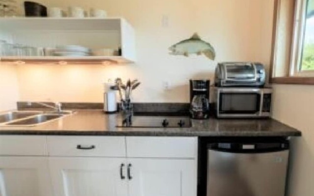 Tofino Motel Harborview