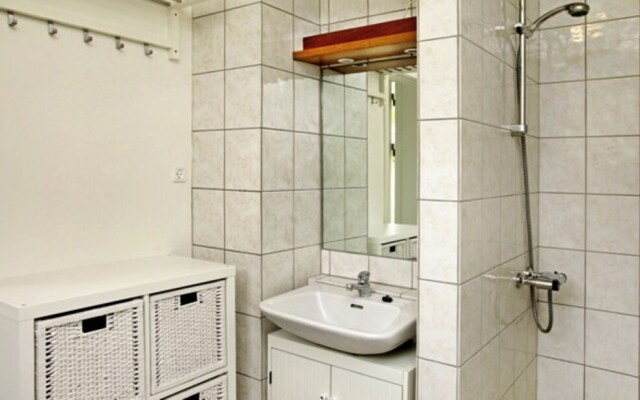 Beachfront Retreat E, 2 Bedrooms, Sea View