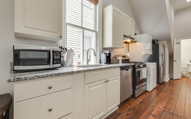 Historic Downtown Home Close to Everything!