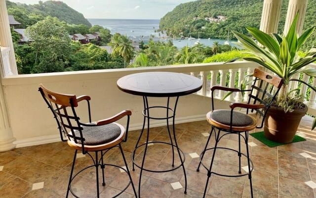 Beautiful 5-Bedroom Villa Ashiana in Marigot Bay 5 Villa by RedAwning