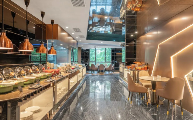 Hangzhou West Lake 6698 Crystal Hotel