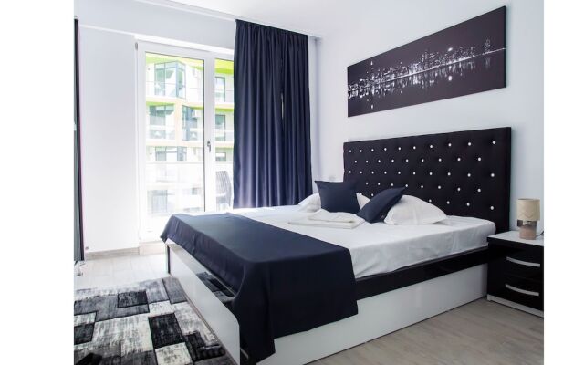 Apartament Black&White