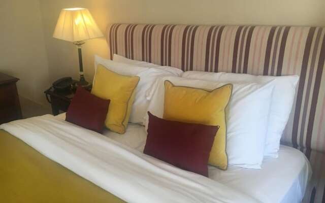 Dinham Hall & Elliotts Bistro