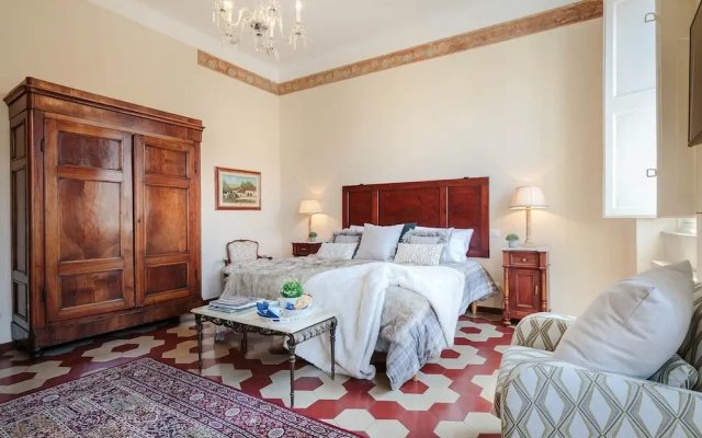 Casa Santa Croce in Lucca