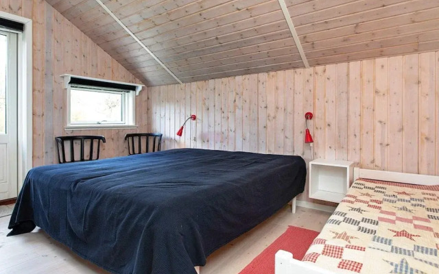 10 Person Holiday Home in Stege