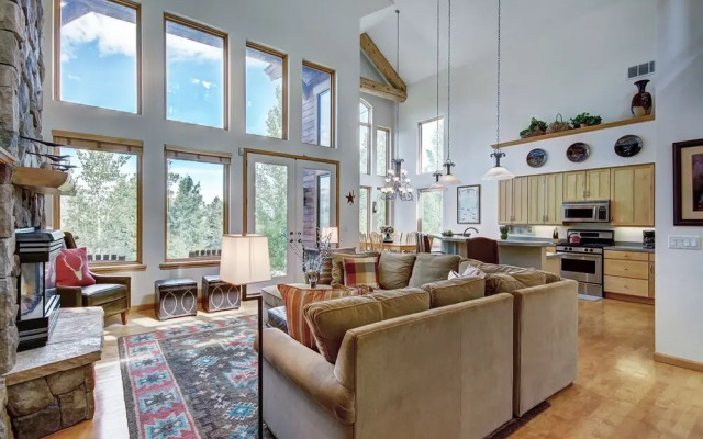 Timber Heights Lodge