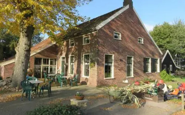 H.R. de Staakenborgh