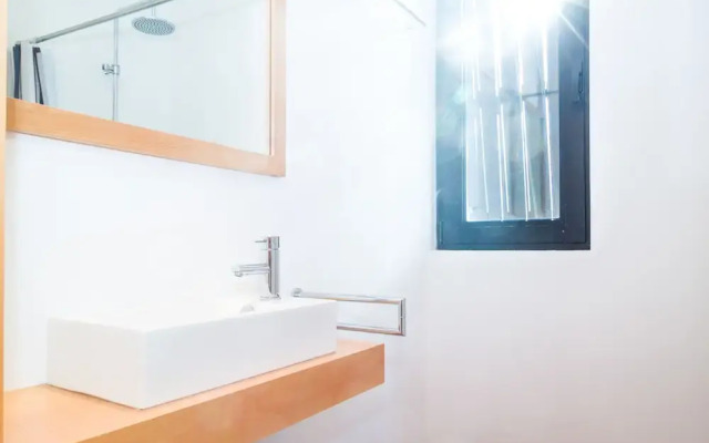 Liiiving In Caminha - Lawny Pool House