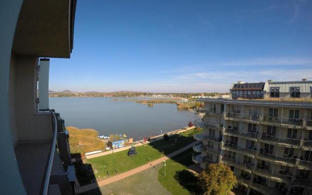 Lake and Spa Apartman