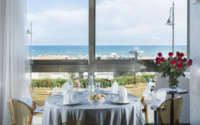 Terminal Palace & SPA