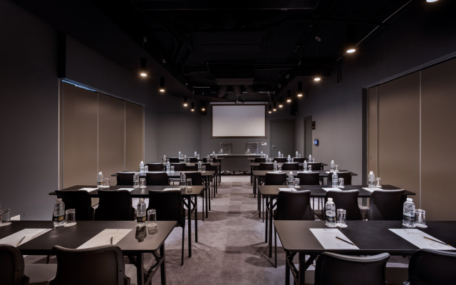 H Hotel