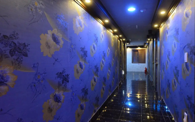 Top Motel