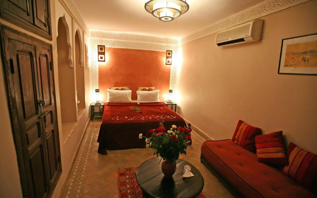 Riad Fabiola et Spa By La Siredrah