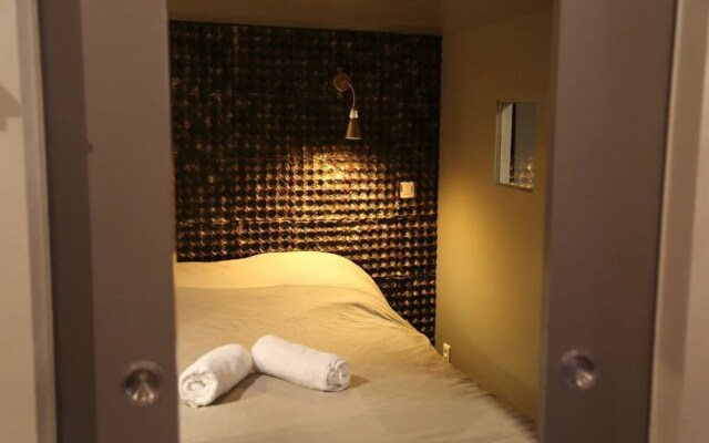 ESQUIROL CHANGES Balcon Hyper Centre