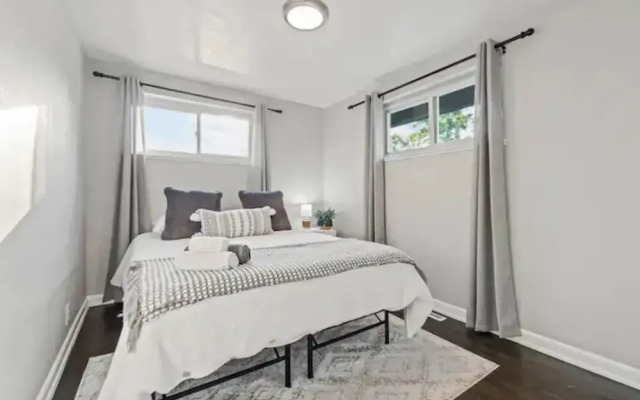 Retreat in Vibrant Westminster 4BR Hot Tub