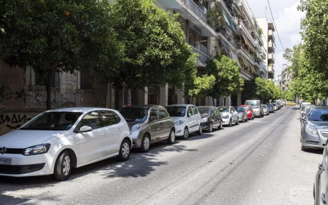 Atmospheric Apartment near Acropolis by CloudKeys