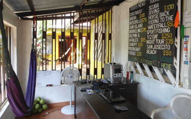 Cabinas Pura Vida Bed & Breakfast