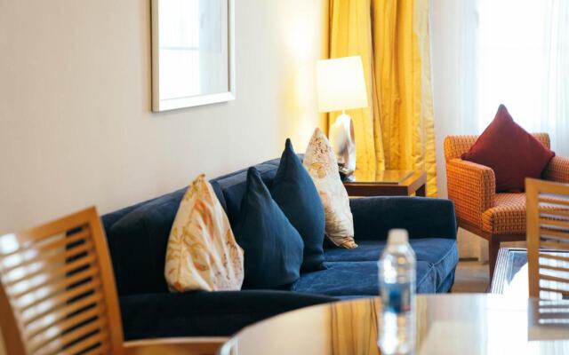 Millennium Lakeview Residence