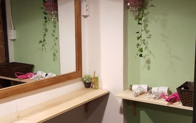 Lemon Tree Guesthouse 2 - Hostel