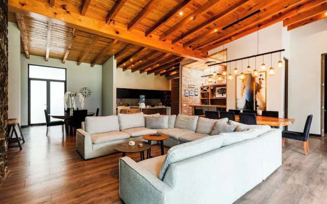 Pedacito de Lago - Lakeview Home