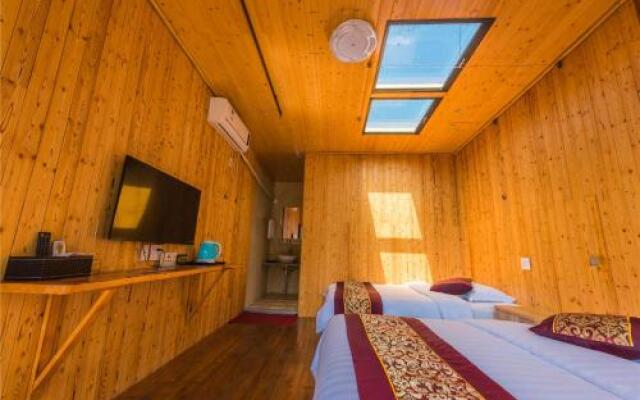 Mogan Mountain Yunpan Xingxi Guesthouse