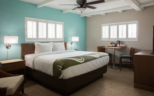 QUALITY INN &amp; SUITES