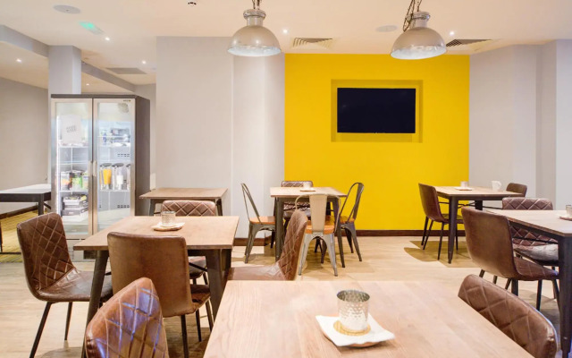 Premier Inn Newport City Centre Wales Hotel