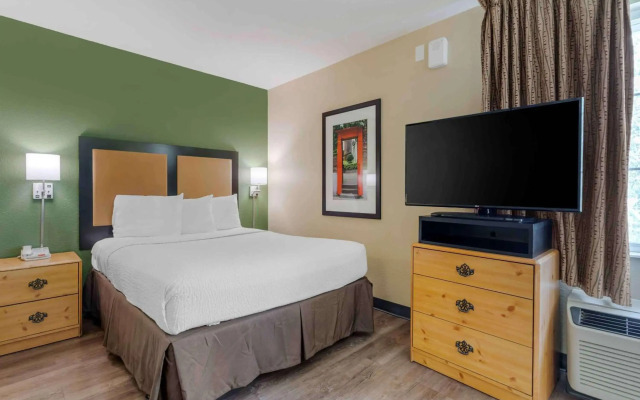 Extended Stay America Select Suites Atlanta Perimeter Peacht