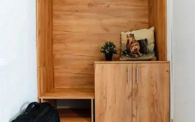 Апартаменты на проспекте Октября 112