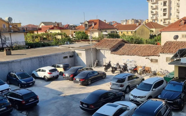 Hotel Emigranti 2