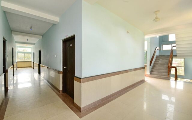 D2 Holiday Inn