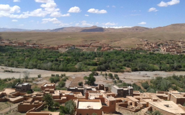 Hotel Restaurant Al Manader