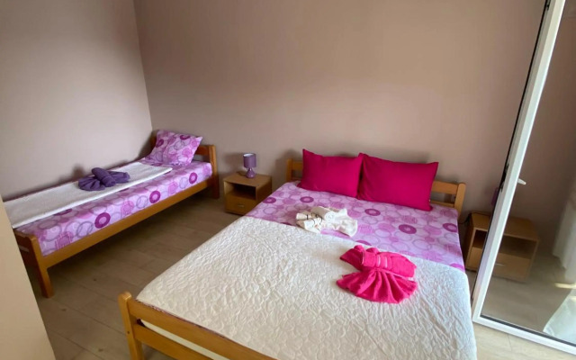 Apartments Klikovac Liman II