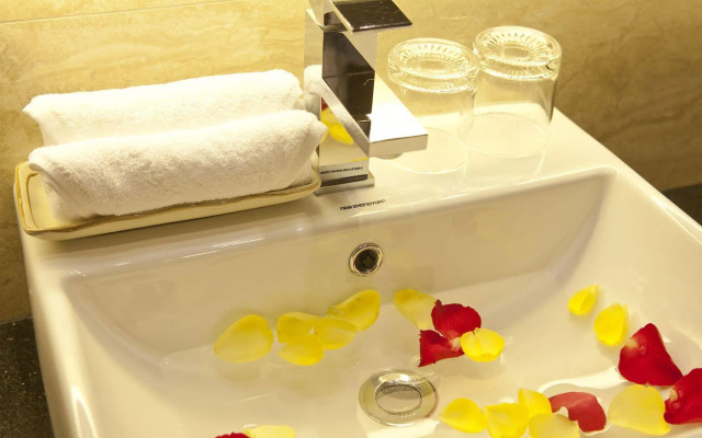 Hanoi Larosa Hotel