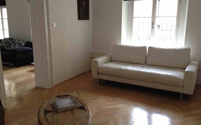 Hans-Sachs-Gasse 10