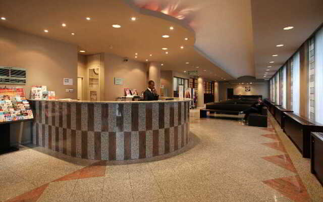 Astrid Centre Hotel